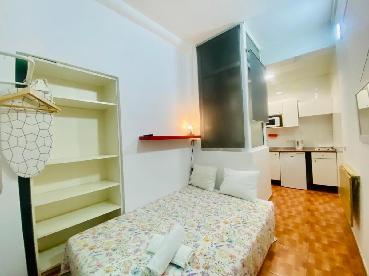 Appartement 01 Apartamento 2 ,3 à Barcelone Extérieur photo